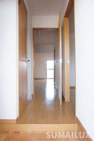 モイセス下南部の玄関