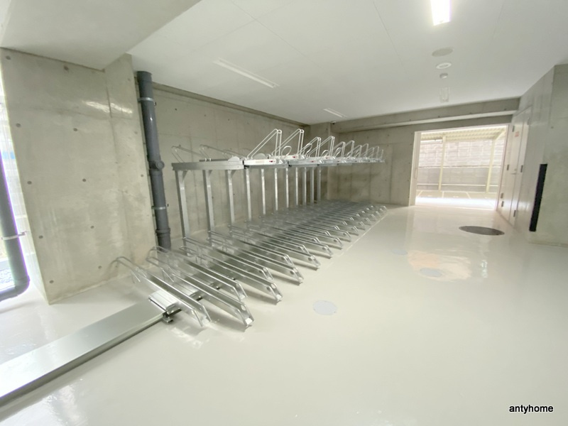 アドバンス上町台シュタット　仲介手数料無料の駐車場