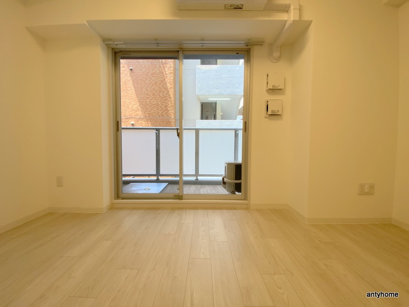 アドバンス上町台シュタット　仲介手数料無料の居間・リビング