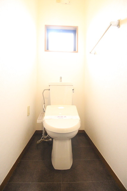 モントーレ21【キャッシュバック対象物件】のトイレ