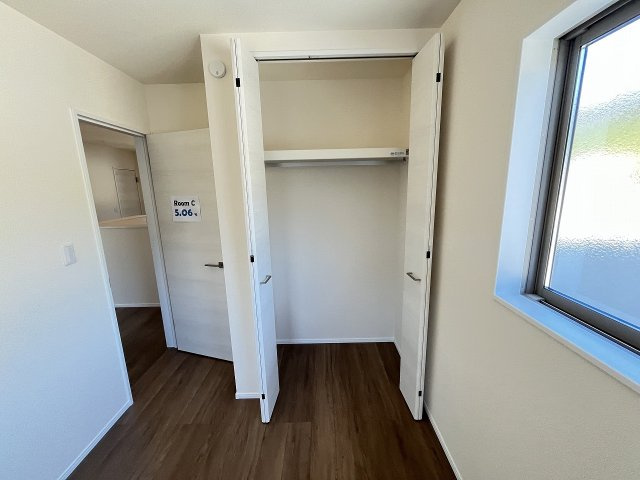 【収納】 | 糟屋郡須恵町須恵第8　5号棟（全5棟）【仲介手数料無料・0円】 | 現地写真。