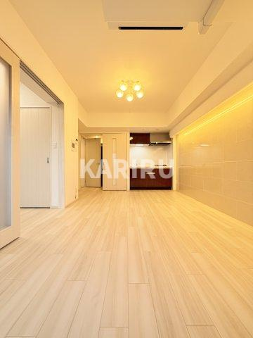 プレジオ永和EUROの居間・リビング