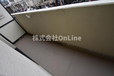 【バルコニー】 | メゾン菱江