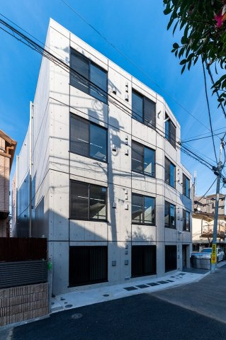 COCOFLAT世田谷の外観