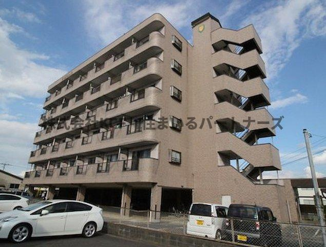STハイランドの外観|建物外観を気になさる方へ、見た目の良い物件です