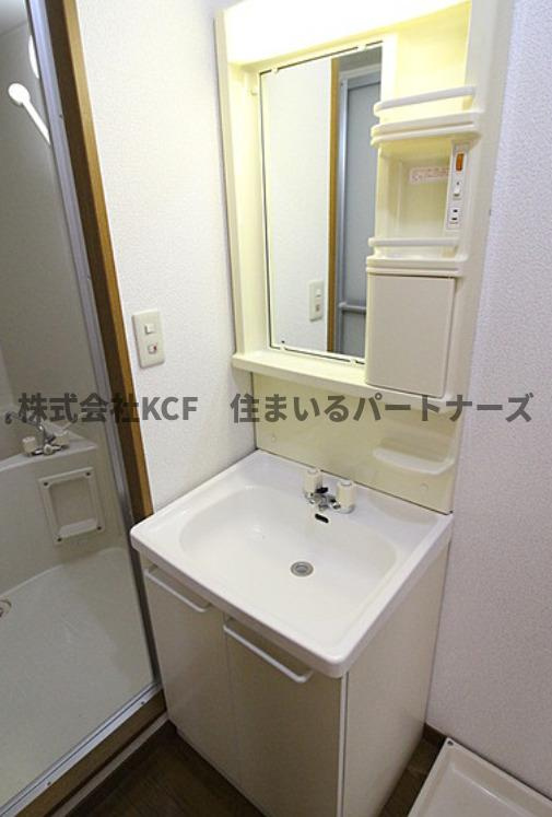 STハイランドの洗面所|脱衣スペースもあります