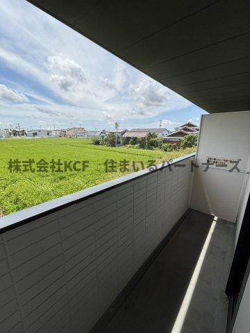 ソレアードのバルコニー|暖かな日差しのふりそそぐバルコニー