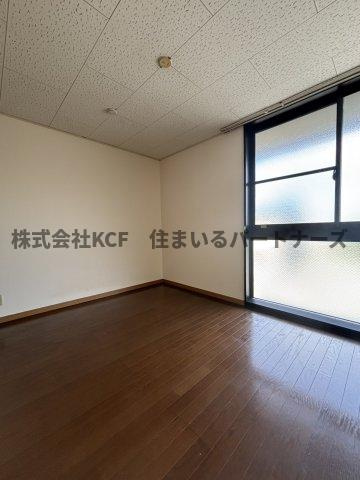 ソレアードの洋室|広々とした洋室です