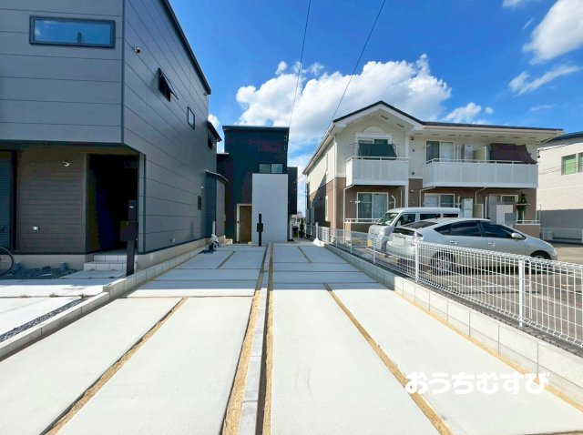 守山区笹ヶ根(全3棟)の前面道路含む現地写真