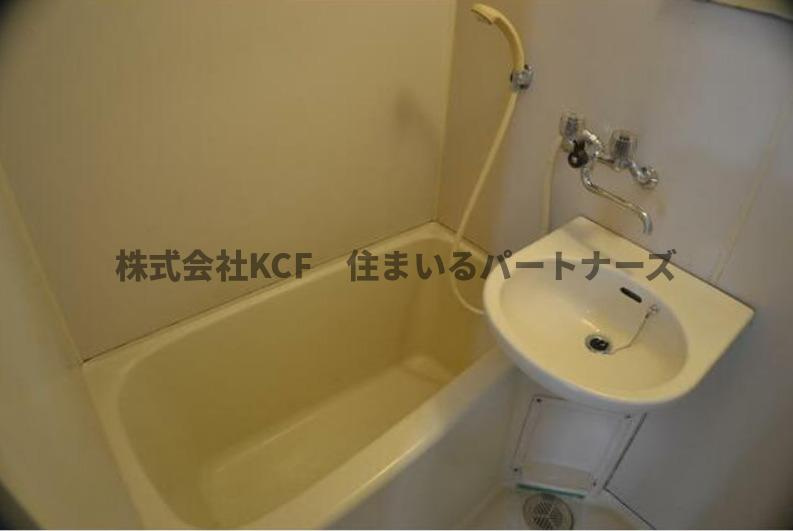 コーポ薫の浴室