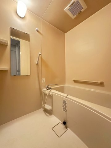 第3摂津マンションの浴室