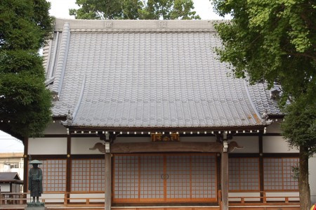 シエスタローズの周辺