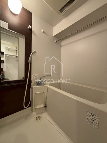 グランプラス谷町の浴室