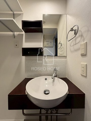 グランプラス谷町の洗面所