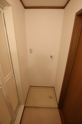 【設備】 | シャン・ノールⅢ | 室内洗濯機置場