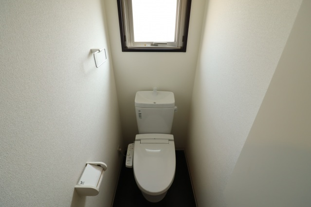 Grace Hillsのトイレ|落ち着いたトイレです