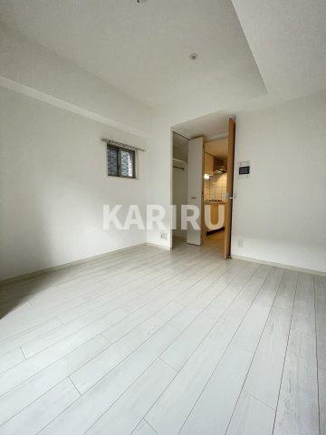 エスリード京橋WEST の居間・リビング