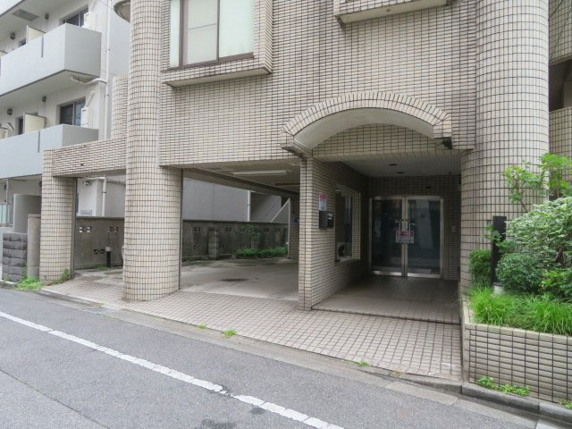川口市芝新町の店舗事務所