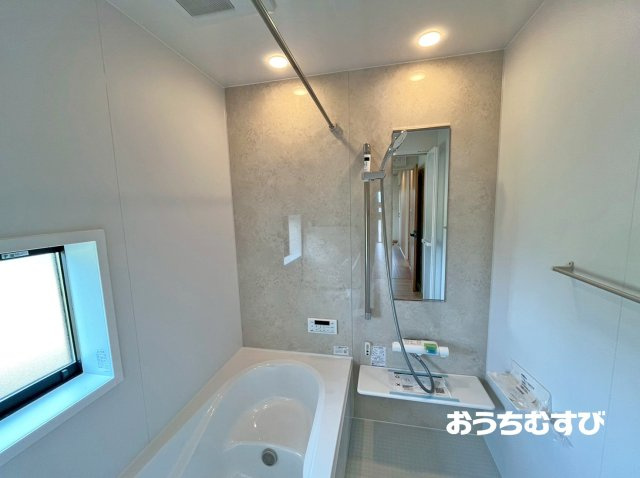 瀬戸市山の田町(全3棟)の浴室