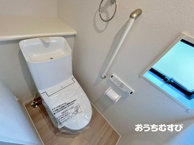 瀬戸市山の田町(全3棟)のトイレ