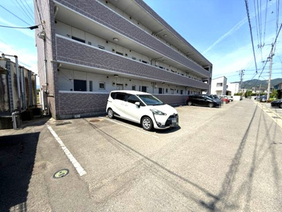 【駐車場】 | ルミナスコート