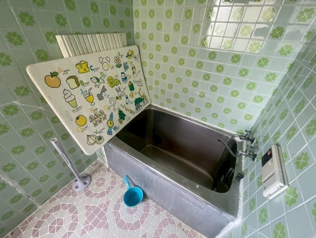 川北町6-7貸店舗の浴室