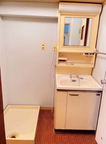 太田レジデンスの独立洗面台