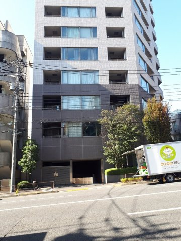 パークキューブ春日安藤坂の外観