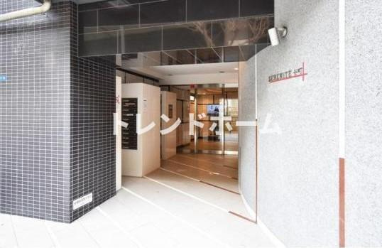 SERENiTE谷町croixのエントランス|選べる家電プランあり！！