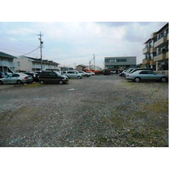 岐阜市須賀２丁目の駐車場