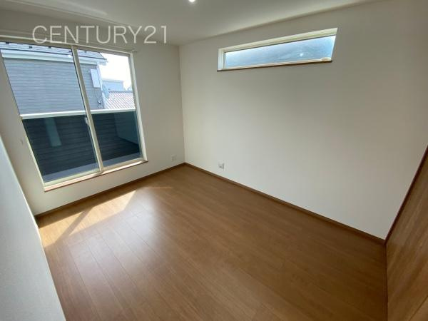 前橋市山王町7期 A号棟の洋室|２面採光の明るい洋室です。