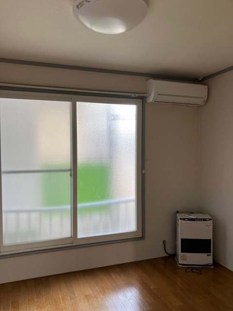 ロイヤルパレスコスモスの洋室