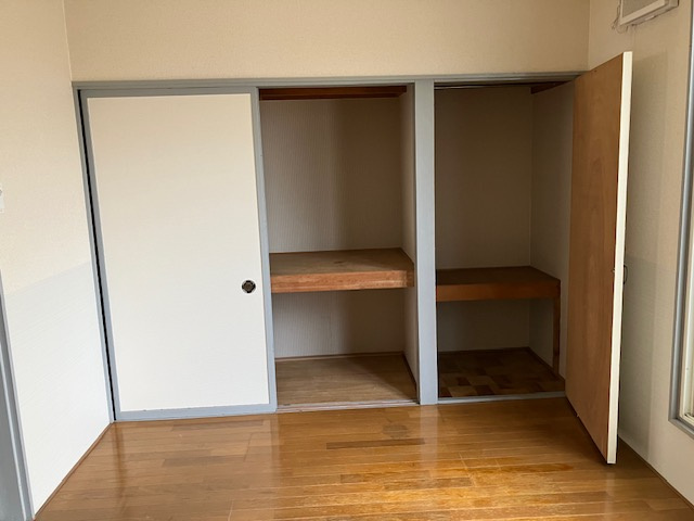 ロイヤルパレスコスモスの収納