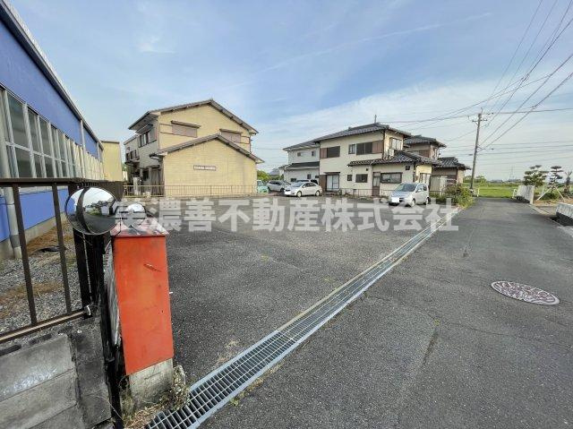 ６５３０７　本巣市下真桑土地の外観