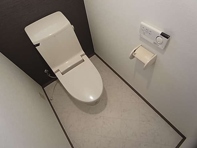 神戸市須磨区白川台６丁目の賃貸マンションのトイレ|ウォシュレット付