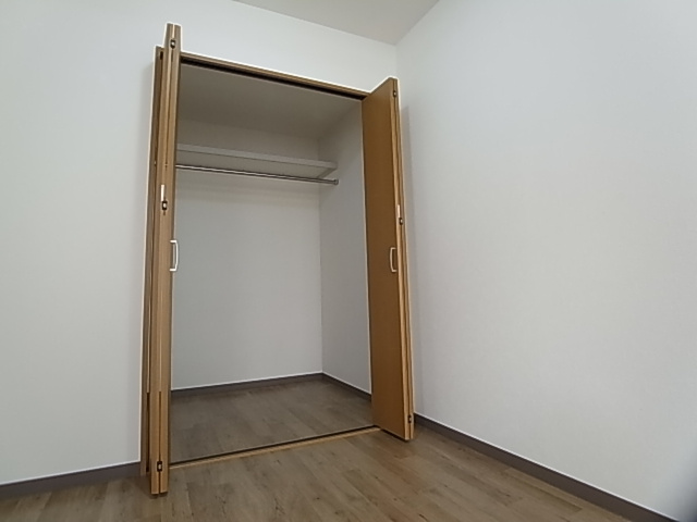 神戸市須磨区白川台６丁目の賃貸マンションの収納|クローゼット