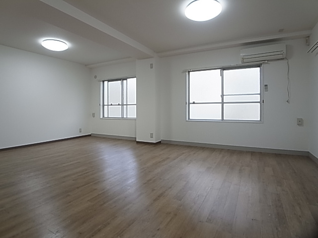 神戸市須磨区白川台６丁目の賃貸マンションの内装|洋室