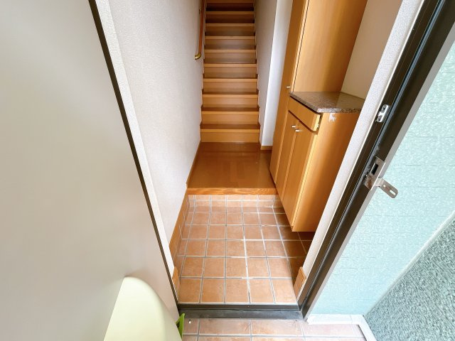 ユニベール.の玄関