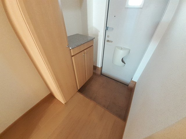 ファシネイション春日Ⅰの玄関
