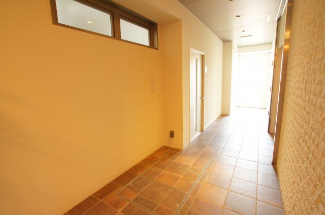 ラシーヌ阿倍野のエントランス