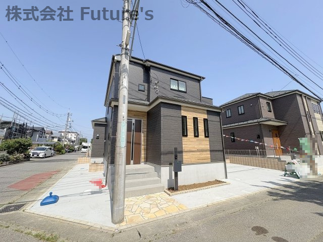 吉川市きよみ野2丁目　新築戸建　全5棟　A号棟の外観|ZEH水準の省エネ住宅！角地に位置する開放的な邸宅です