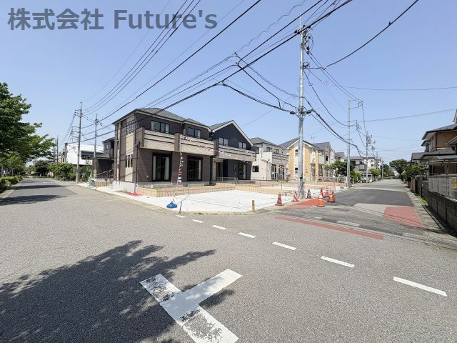吉川市きよみ野2丁目　新築戸建　全5棟　D号棟の前面道路含む現地写真|前面道路含む現地写真です。
