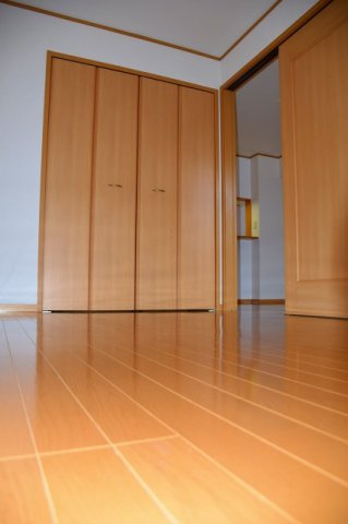 ユニベール．のその他