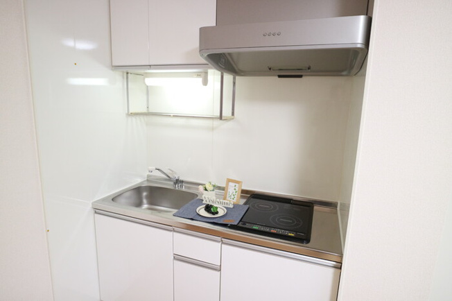 【キッチン】 | ガーデン・グレイス | お料理しやすいキッチンです