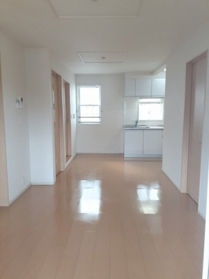 【居間・リビング】 | ラ・ヴィーユⅢ | 居間です