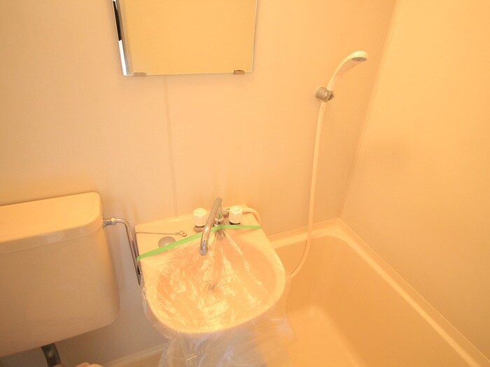 第2シャルムの洗面所