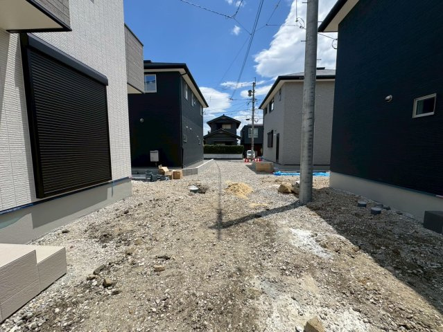 SUN COURTーサンコート－小倉南区中吉田3丁目【小倉南区　新築戸建て】の前面道路含む現地写真|現地撮影　2025,7,15　SUN COURTーサンコート－小倉南区中吉田3丁目【小倉南区　新築戸建て】