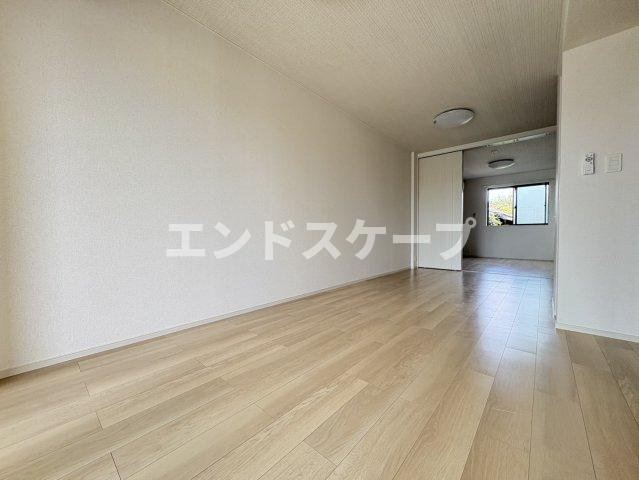 Ｓｕｎ　Ｆｒｏｕｇｅ　Ⅳの居間・リビング|高崎、前橋のお部屋探しはエンドスケープまで！お客様の理想お聞かせ下さい♪