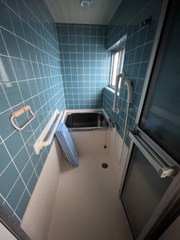 坂上貸家の浴室