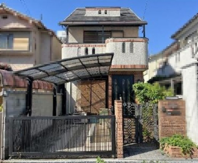 牧野下島町　中古一戸建ての外観|新しい生活にいかがでしょうか？外観はお住まいの顔になります。こだわりたいポイントですね。外壁塗装や屋根塗装のご相談も承っております。
■現地内覧・資金計画相談・住宅ローン相談もお問合せ受付中■